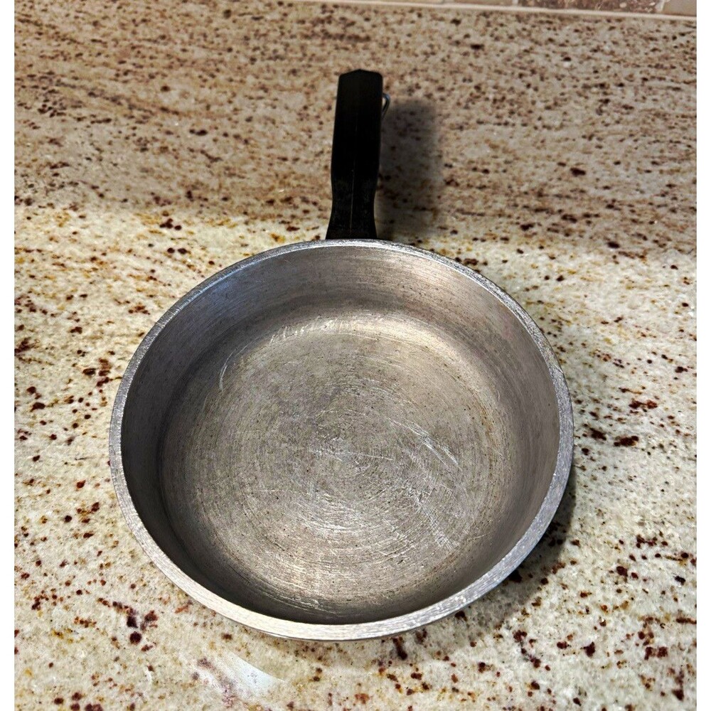 Vintage Club Aluminum 4 Piece Pan Set Made in USA Midcentury Modern Harvest Gold